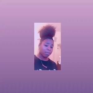 Meet your Posher, Chanell